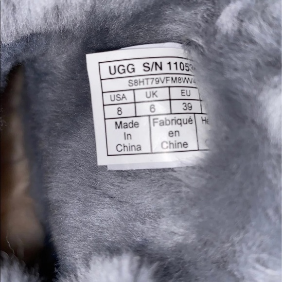 Ugg Mini Bling Boot - Picture 4 of 5